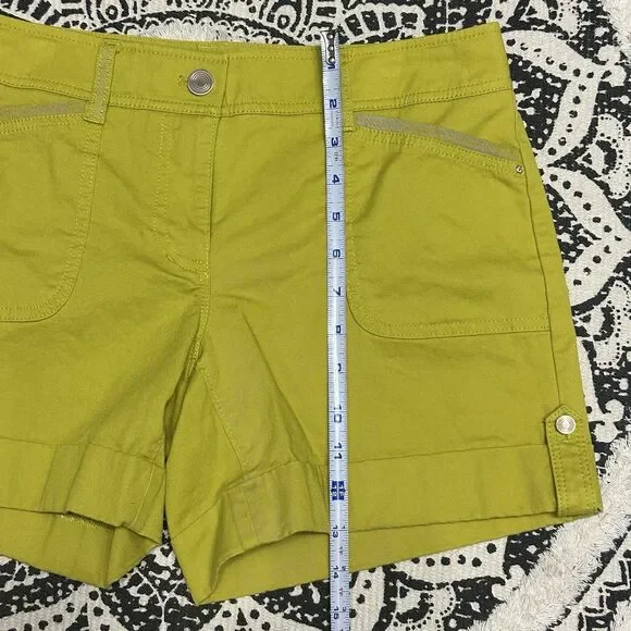 White House Black Market Shorts Womens Size 4 Ribbon Trim Cuff Tab Green Preppy - Picture 13 of 16